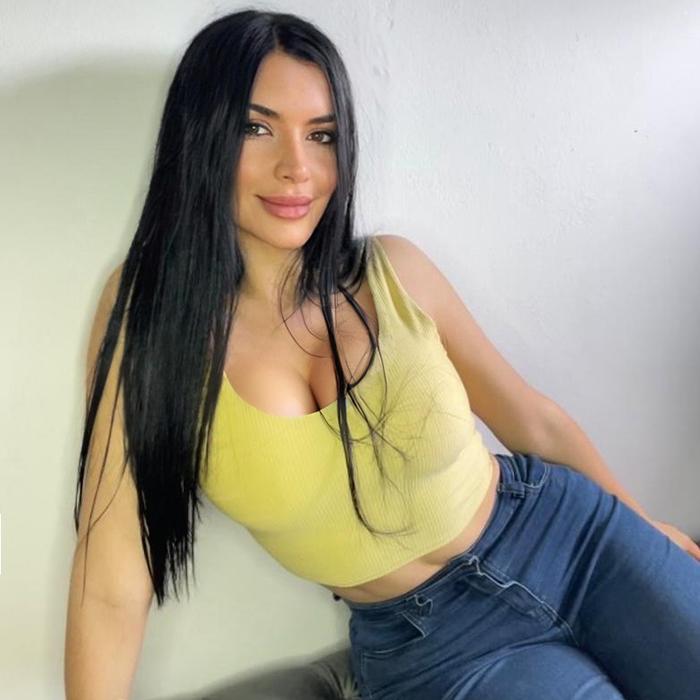 Gorgeous girlfriend Rocio, 33 yrs.old from Buenos Aires, Argentina