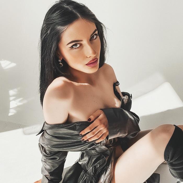 pretty bride Anastasiya, 26 yrs.old from Mykolaiv, Ukraine