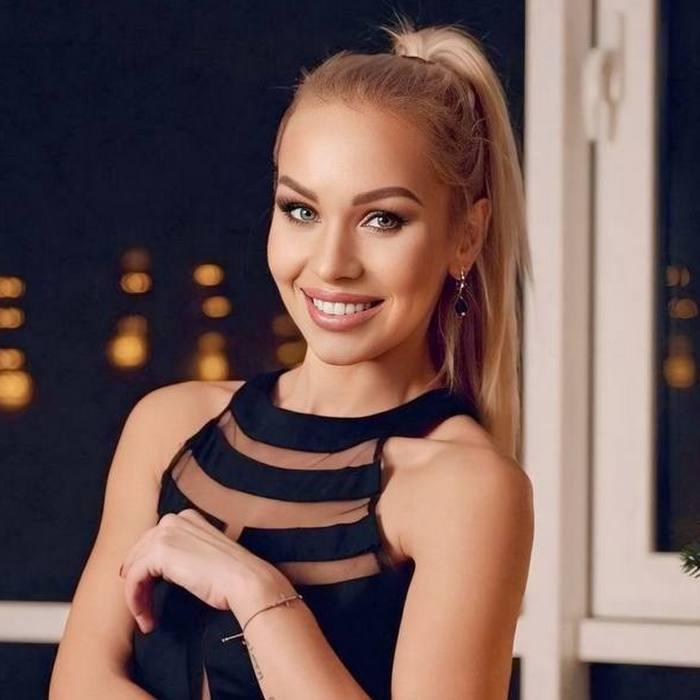 Pretty pen pal Alina, 36 yrs.old from Kyiv, Ukraine