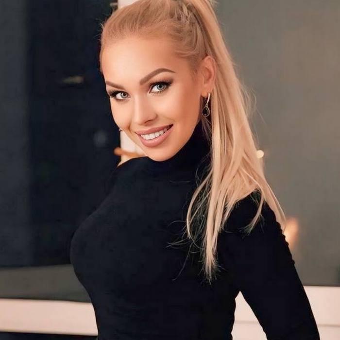 Hot miss Alina, 36 yrs.old from Kyiv, Ukraine