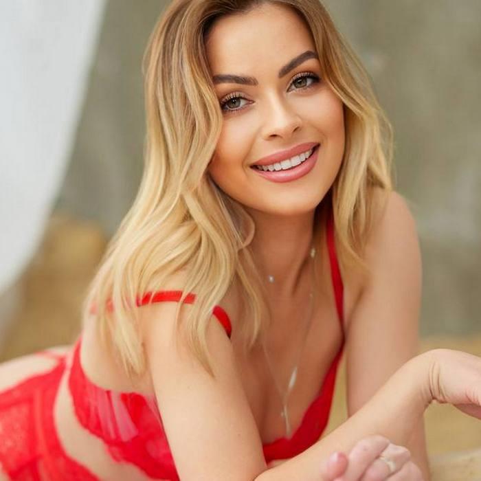 single pen pal Alina, 32 yrs.old from Odessa, Ukraine