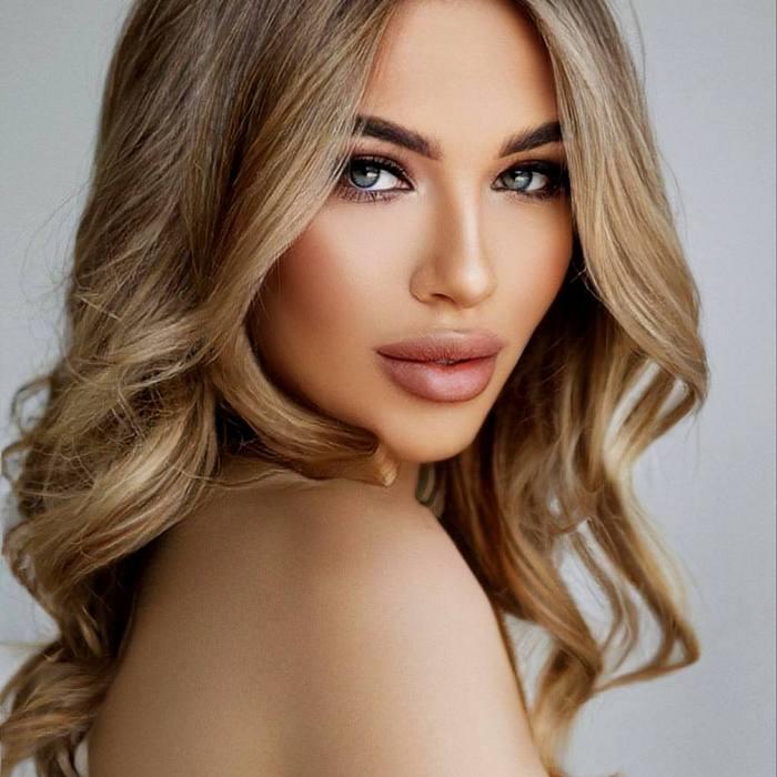 Amazing miss Alina, 29 yrs.old from Berlin, Germany