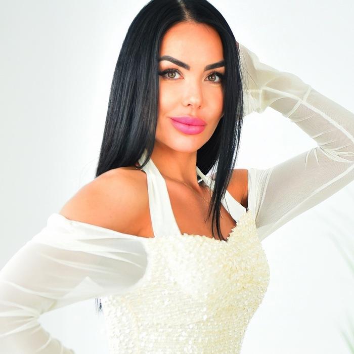 gorgeous pen pal Svetlana, 39 yrs.old from Kiev, Ukraine