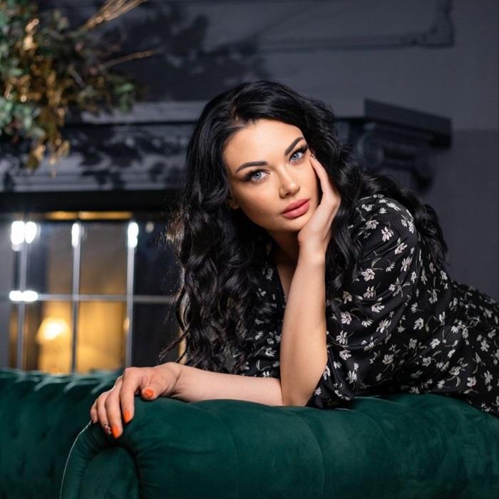 Hot pen pal Alina, 34 yrs.old from Zaporizhia, Ukraine