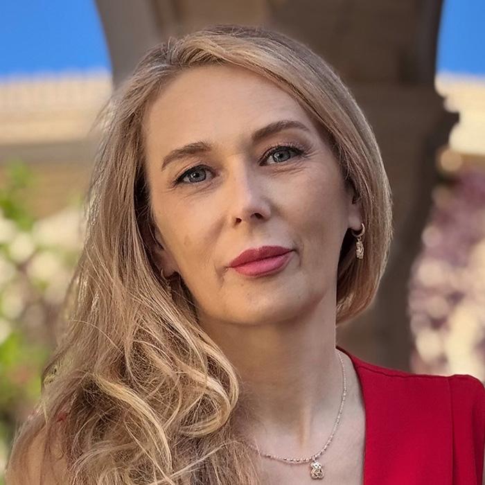 Pretty bride Olga, 53 yrs.old from Eastern Europe