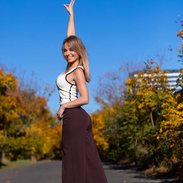 Sexy pen pal Alyona, 44 yrs.old from Odessa, Ukraine