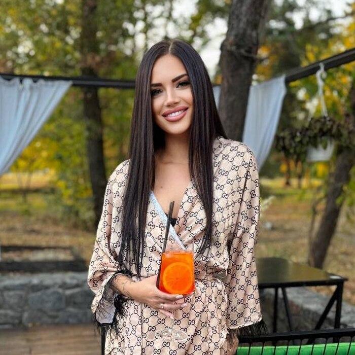 Sexy pen pal Marina, 29 yrs.old from Horishniy Plavn, Ukraine