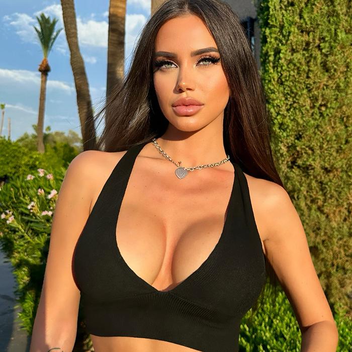 Amazing wife Leila, 30 yrs.old from Phoenix, United States
