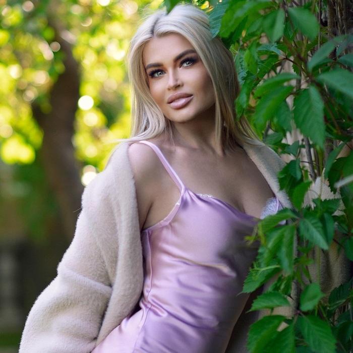 Hot bride Galina, 48 yrs.old from Kharkiv, Ukraine
