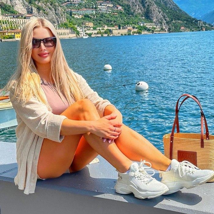 Single wife Anna, 37 yrs.old from Hamburg, Germany