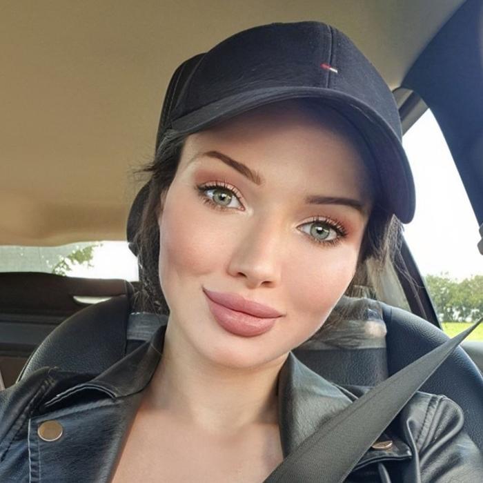 Pretty girlfriend Veronica, 31 yrs.old from Kiev, Ukraine Pretty girlfriend Veronica, 31 yrs.old from Kiev, Ukraine