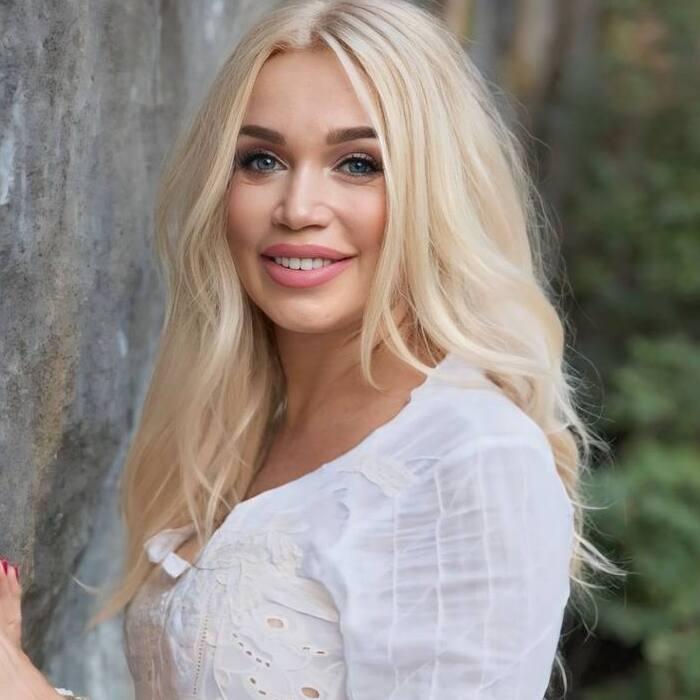 hot bride Oksana, 61 yrs.old from Vinnitsa, Ukraine