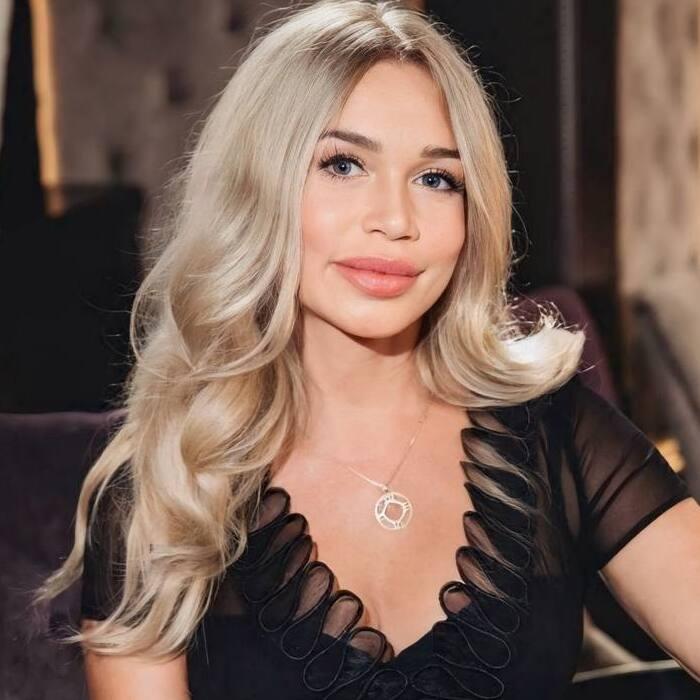 Gorgeous bride Oksana, 61 yrs.old from Vinnitsa, Ukraine