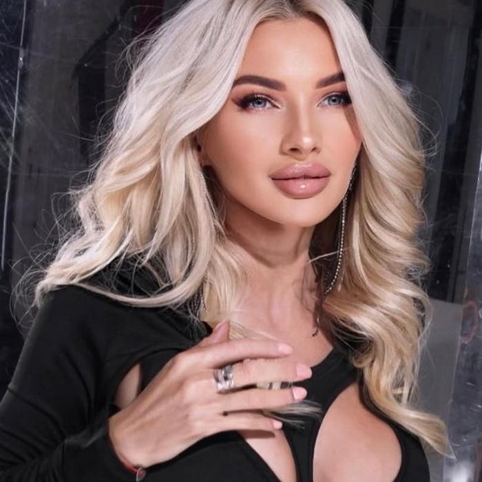 Gorgeous mail order bride Ilona, 39 yrs.old from Lviv, Ukraine