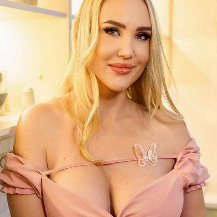 Beautiful miss Maria, 37 yrs.old from Kyiv, Ukraine