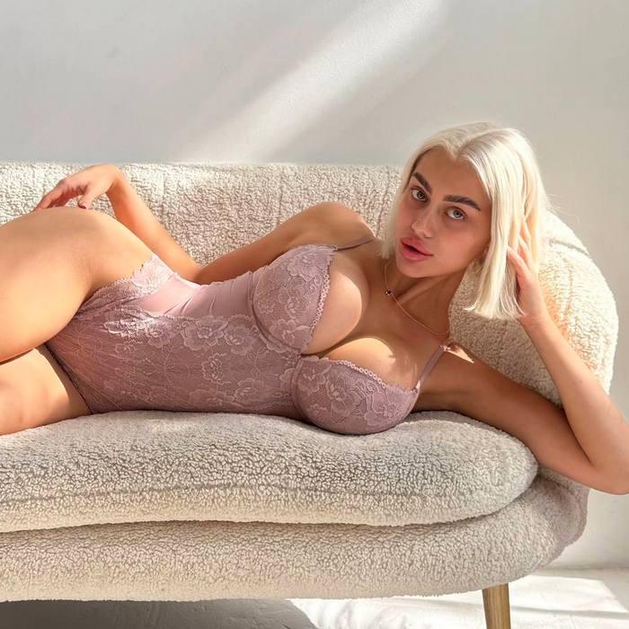 Charming wife Katerina, 22 yrs.old from Kharkov, Ukraine