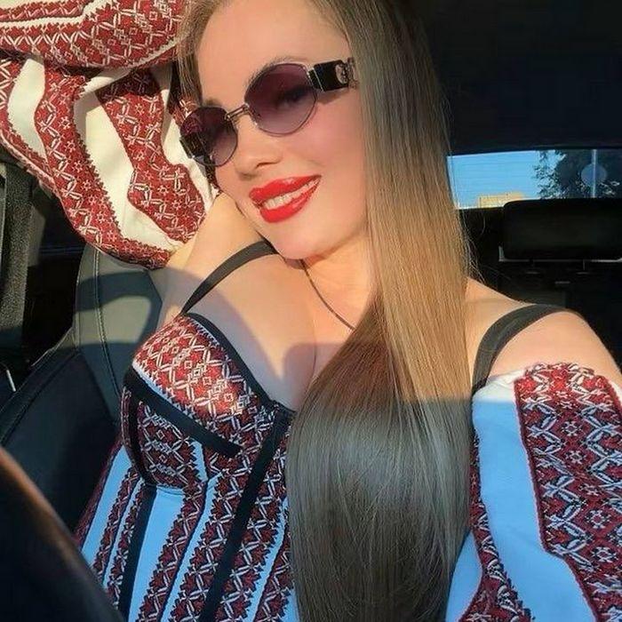 Gorgeous wife Anna, 40 yrs.old from Kiev, Ukraine
