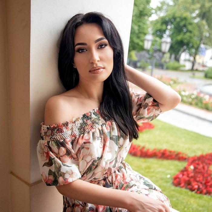 Sexy wife Elena, 41 yrs.old from Dnipro, Ukraine