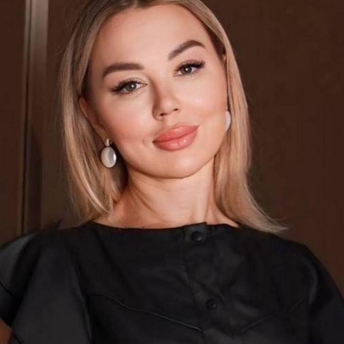 Charming bride Tetiana, 49 yrs.old from Kyiv, Ukraine Charming bride Tetiana, 49 yrs.old from Kyiv, Ukraine