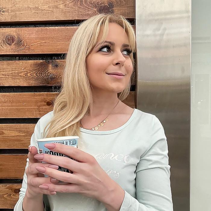 Nice miss Irina, 48 yrs.old from Eastern Europe Nice miss Irina, 48 yrs.old from Eastern Europe