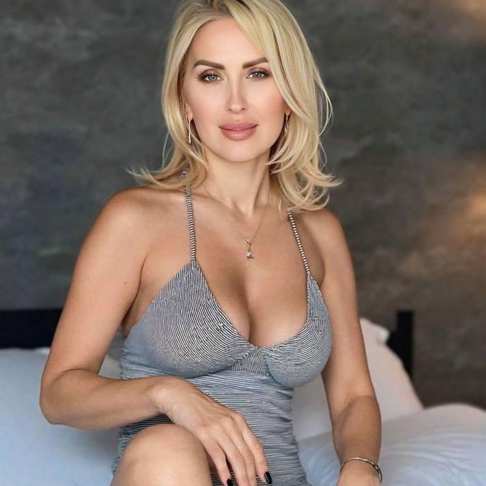 Gorgeous bride Eva, 50 yrs.old from Lvov, Ukraine Gorgeous bride Eva, 50 yrs.old from Lvov, Ukraine