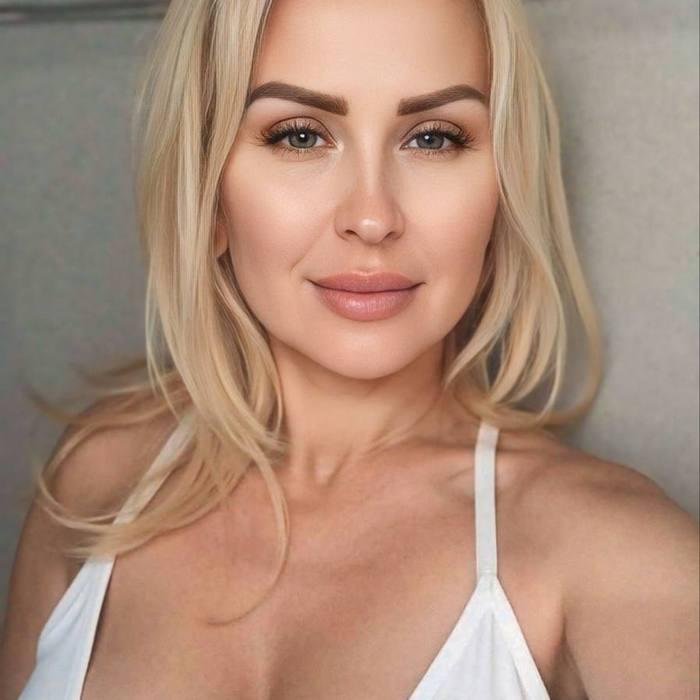 Pretty miss Eva, 50 yrs.old from Lvov, Ukraine Pretty miss Eva, 50 yrs.old from Lvov, Ukraine