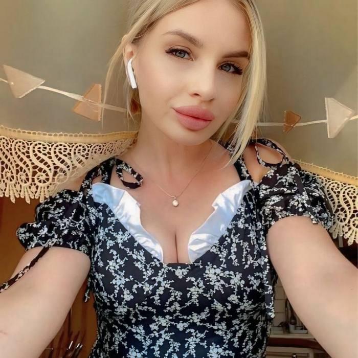 Charming girlfriend Vladyslava, 43 yrs.old from Zaporozhzhia, Ukraine Charming girlfriend Vladyslava, 43 yrs.old from Zaporozhzhia, Ukraine