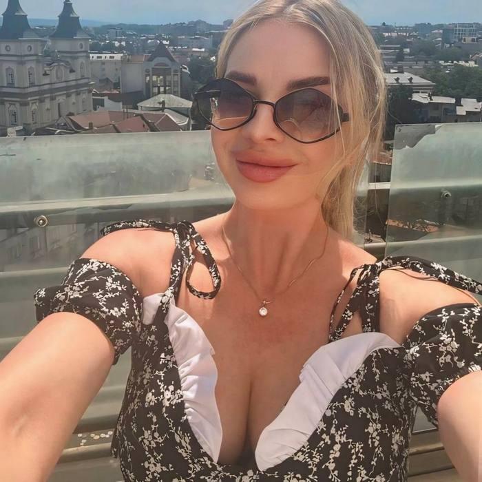 Beautiful girl Vladyslava, 43 yrs.old from Zaporozhzhia, Ukraine Beautiful girl Vladyslava, 43 yrs.old from Zaporozhzhia, Ukraine