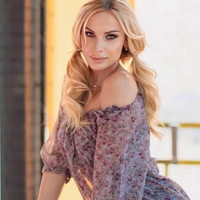 charming girlfriend Oksana, 46 yrs.old from Krivoy Rog, Ukraine
