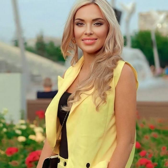Charming lady Olga, 48 yrs.old from Truskavec, Ukraine