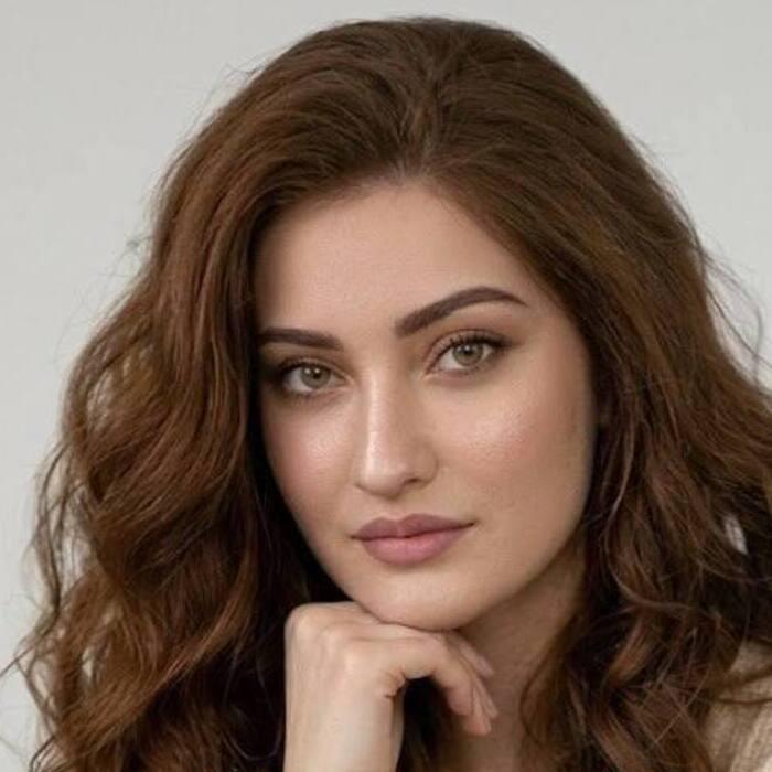 amazing girlfriend Alina, 29 yrs.old from Eastern Europe