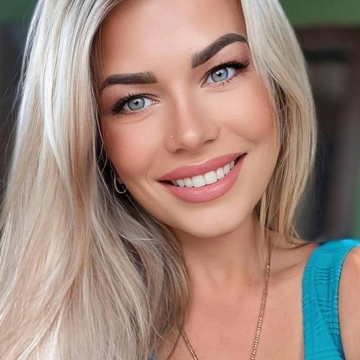 Sexy girl Tetiana, 33 yrs.old from Zviagel, Ukraine