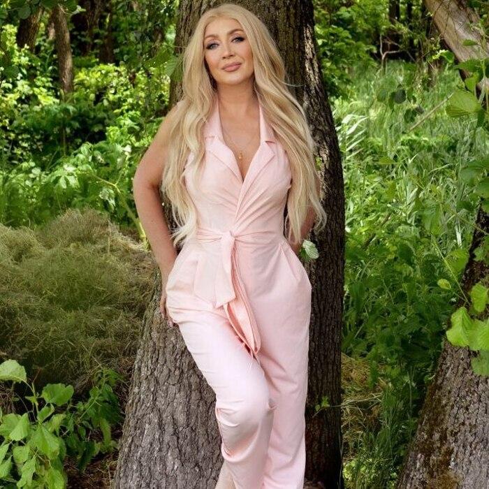 Gorgeous lady Oksana, 41 yrs.old from Kharkiv, Ukraine