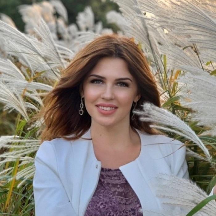 Hot girlfriend Oksana, 51 yrs.old from Arenys de Mar, Spain