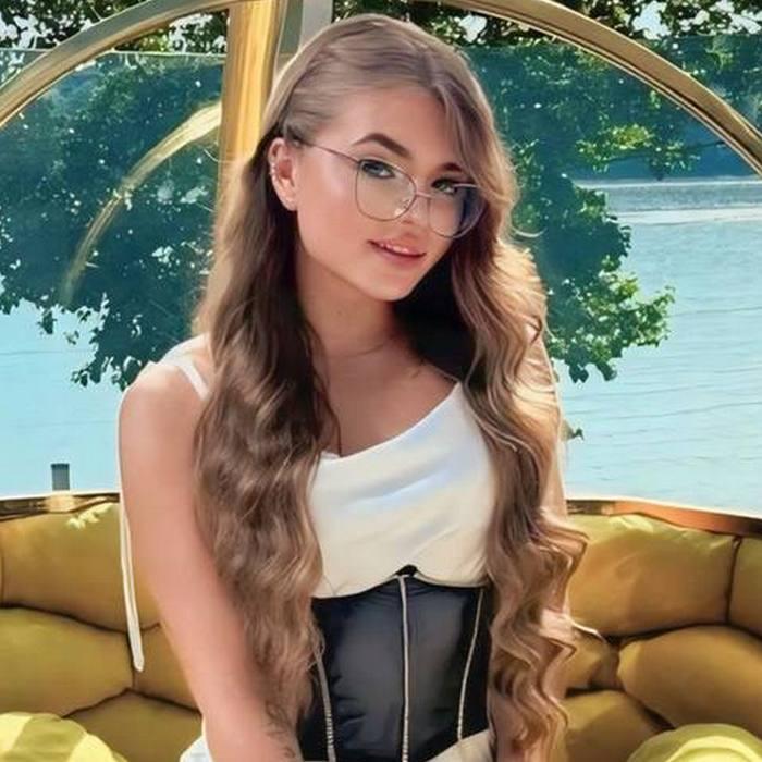 Amazing bride Anastasia, 23 yrs.old from Ternopil, Ukraine