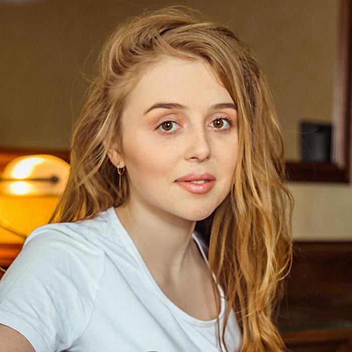 Charming woman Anna, 28 yrs.old from Benderi, Moldova Charming woman Anna, 28 yrs.old from Benderi, Moldova