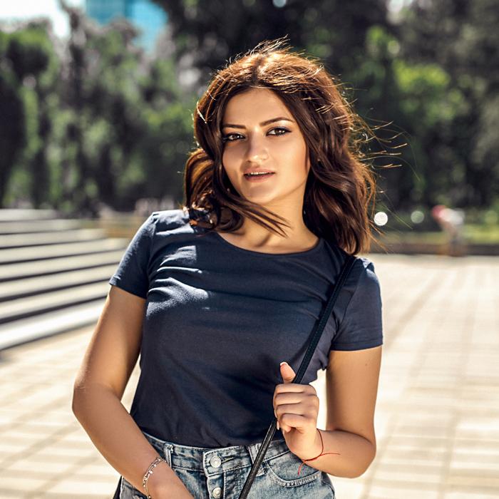 Single girlfriend Anna, 30 yrs.old from Chimishliya, Moldova