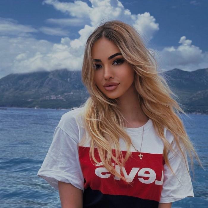 Gorgeous woman Diana, 27 yrs.old from Odessa, Ukraine Gorgeous woman Diana, 27 yrs.old from Odessa, Ukraine