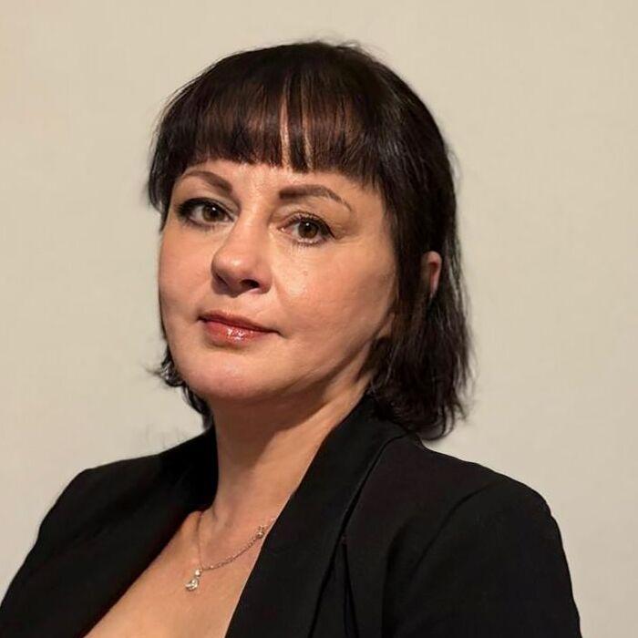 Single pen pal Larisa, 49 yrs.old from Losheim am See, Germany