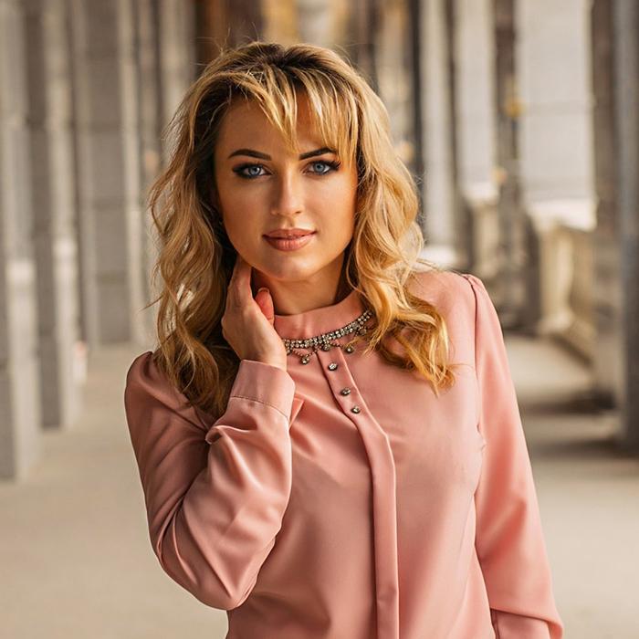 nice girlfriend Aliona, 46 yrs.old from Tiraspol, Moldova