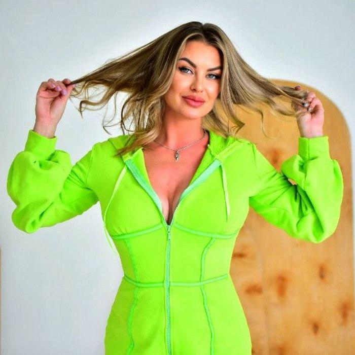 Charming woman Irina, 38 yrs.old from Kyiv, Ukraine Charming woman Irina, 38 yrs.old from Kyiv, Ukraine