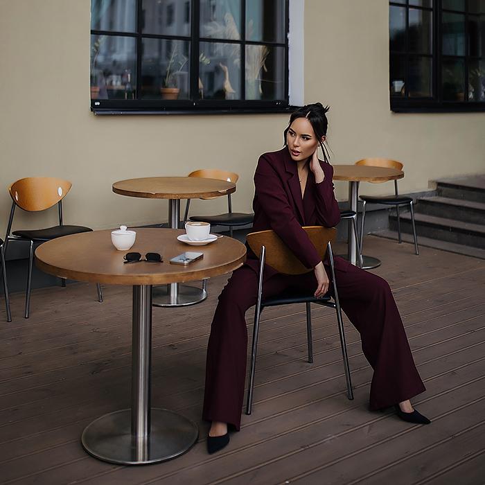 Pretty miss Alina, 27 yrs.old from Eastern Europe