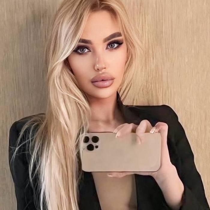 Sexy wife Daria, 30 yrs.old from Samar, Ukraine