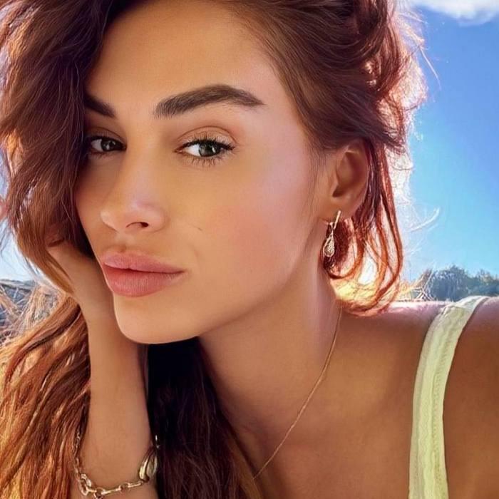 Amazing pen pal Julia, 36 yrs.old from Zurich, Switzerland