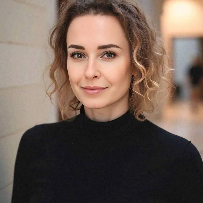 Single mail order bride Olga, 54 yrs.old from Cannes, France