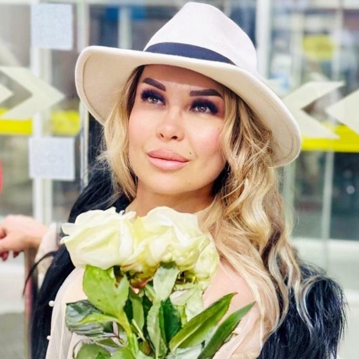 Pretty girlfriend Lyudmila, 49 yrs.old from Kiev, Ukraine