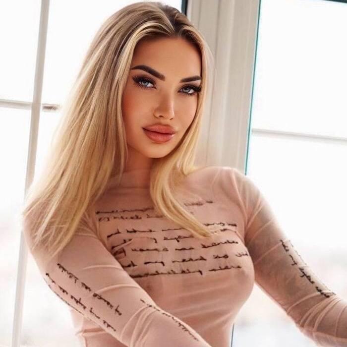 Charming girlfriend Angelina, 27 yrs.old from Odessa, Ukraine