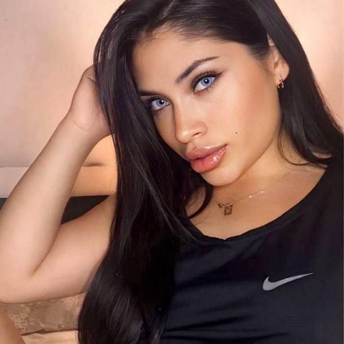 Pretty miss Milagros, 25 yrs.old from Buenos Aires, Argentina