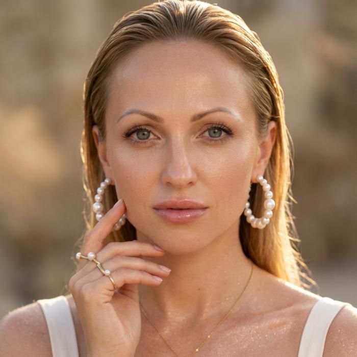 pretty miss Evgenia, 39 yrs.old from Eastern Europe