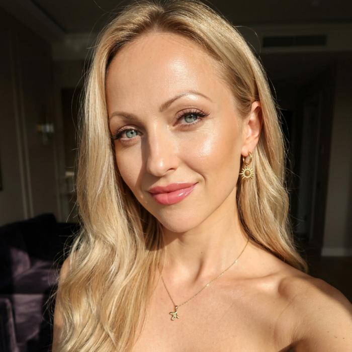 Charming woman Evgenia, 39 yrs.old from Eastern Europe